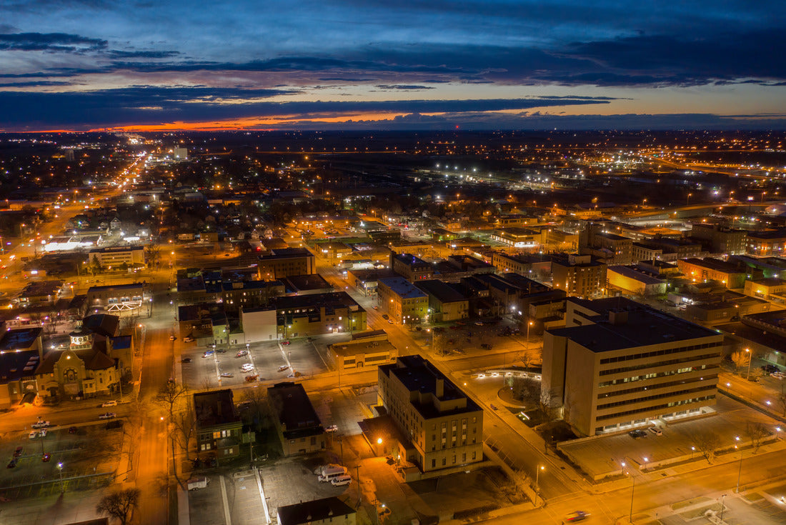 Aerial View of Aberdeen, South Dakota at Dusk 2000pc Puzzle