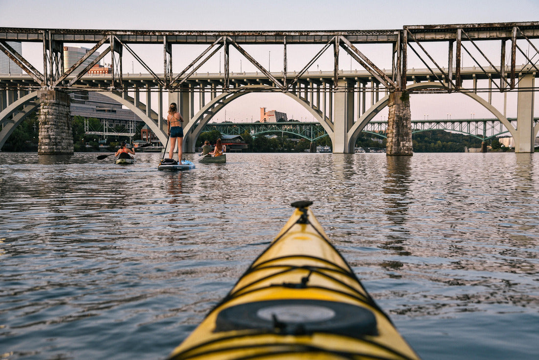 Paddling on the Tennessee River in Knoxville 2000pc Puzzle