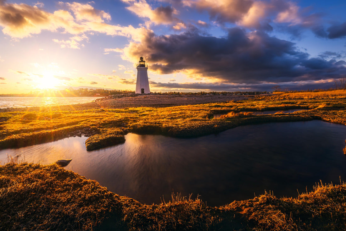 sunset by black rock Lighthouse, Connecticut 2000pc Puzzle