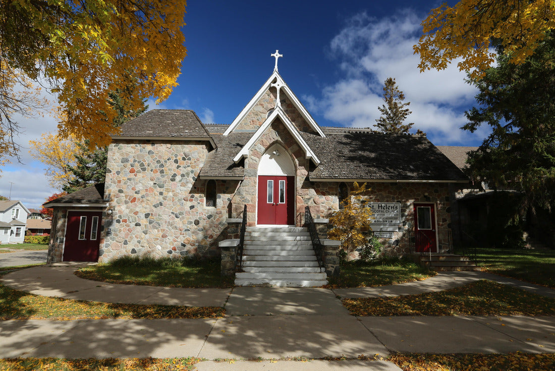 St. Helens Episcopal Church Wadena Minnesota 2000pc Puzzle
