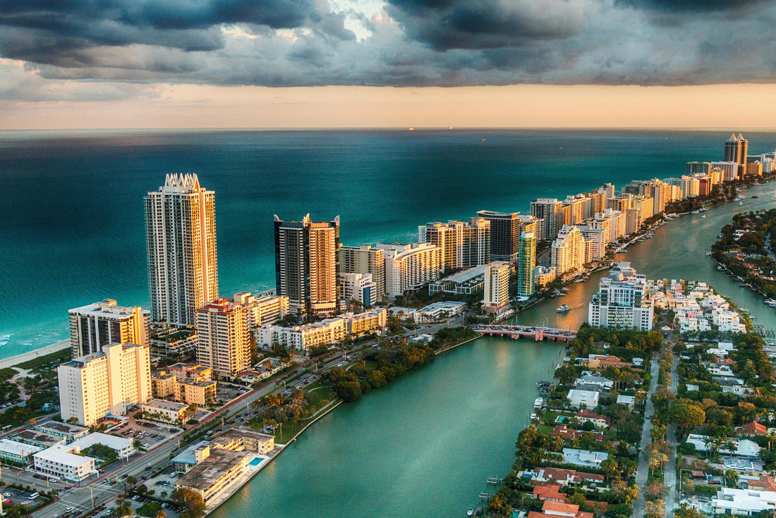 Aerial view of Miami Beach skyline, Florida 2000pc Puzzle