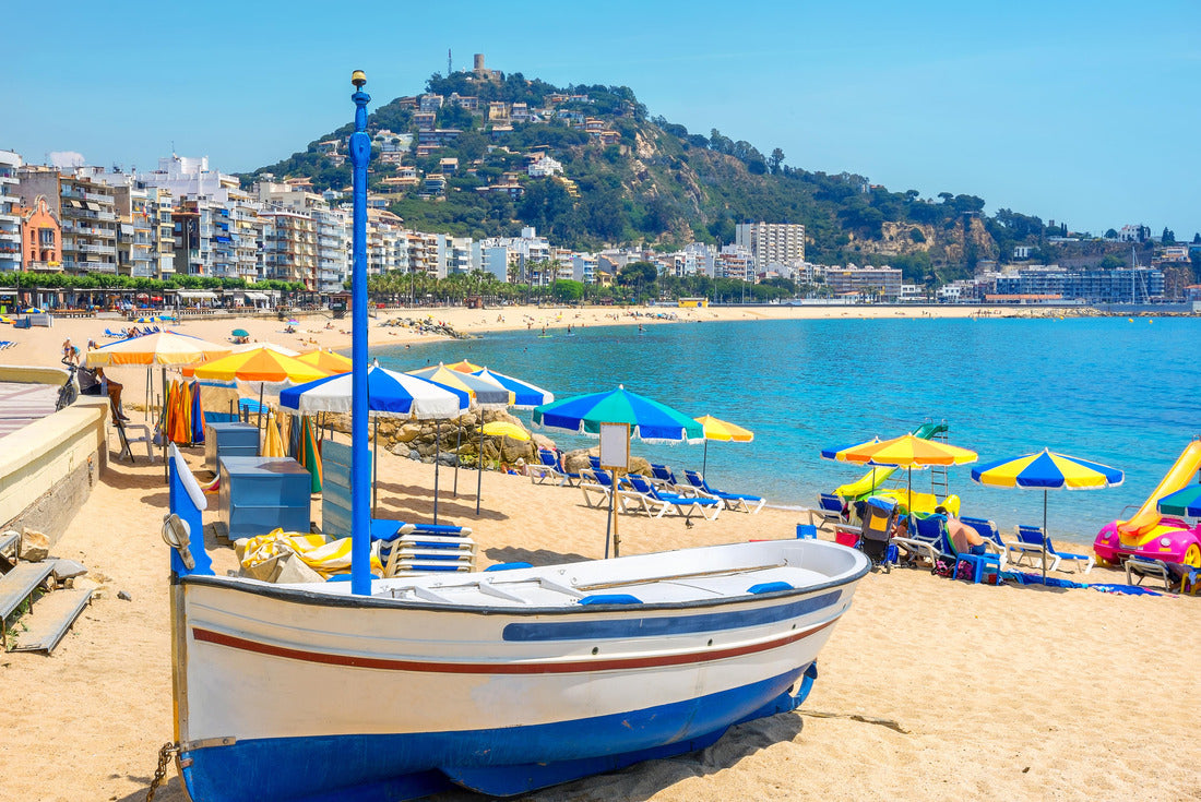 Blanes beach. Costa Brava, Catalonia, Spain 2000pc Puzzle