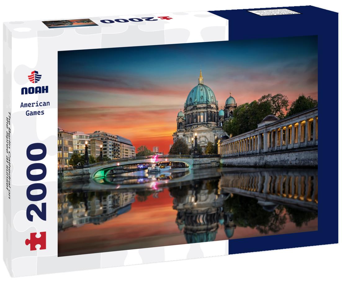The Berlin Cathedral on the Spree at sunset 2000pc Puzzle