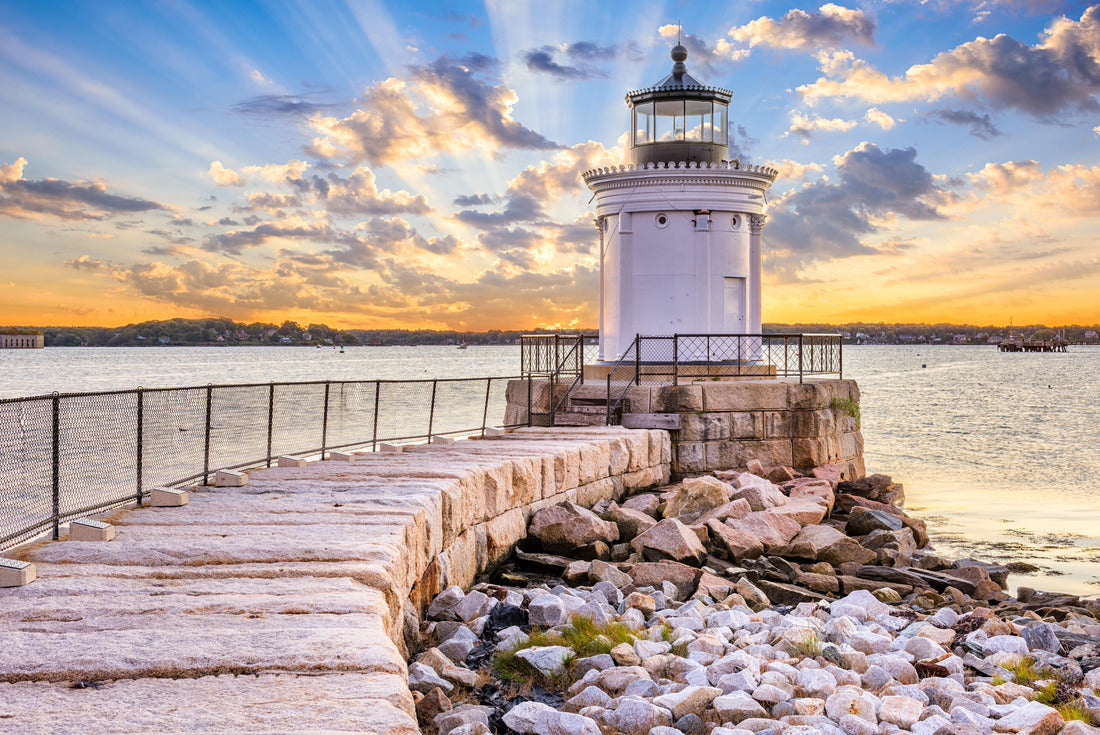 Bug Light, South Portland Breakwater, Maine 2000pc Puzzle