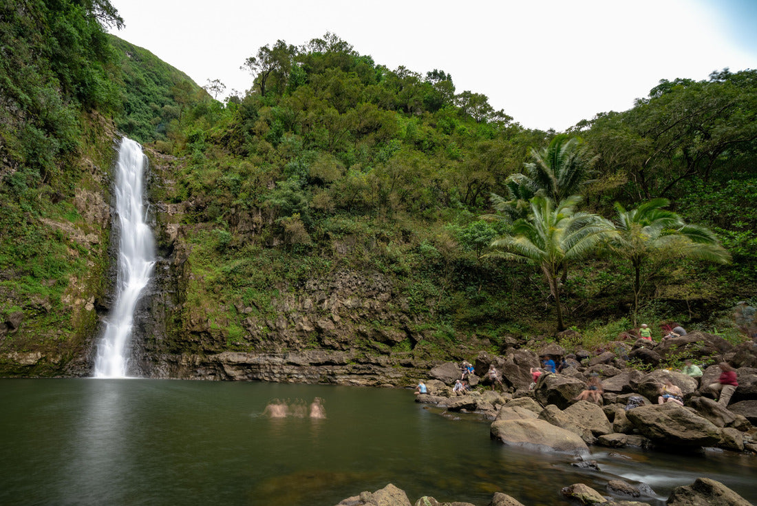 Waterfall in Halawa Valley, Molokai Hawaii 2000pc Puzzle