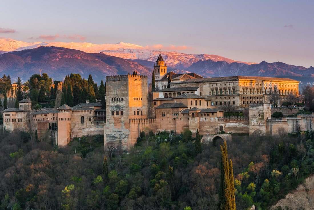 Arabian palace Alhambra in Granada, Spain 2000pc Puzzle