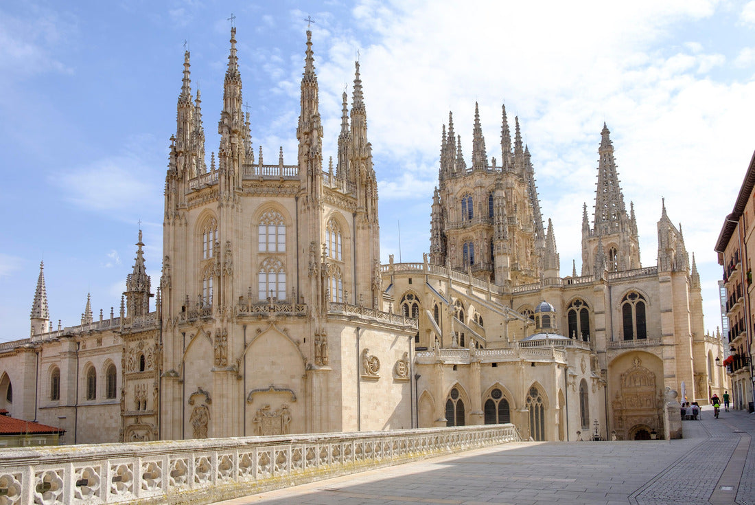 Cathedral of Santa Maria in Burgos, Spain 2000pc Puzzle
