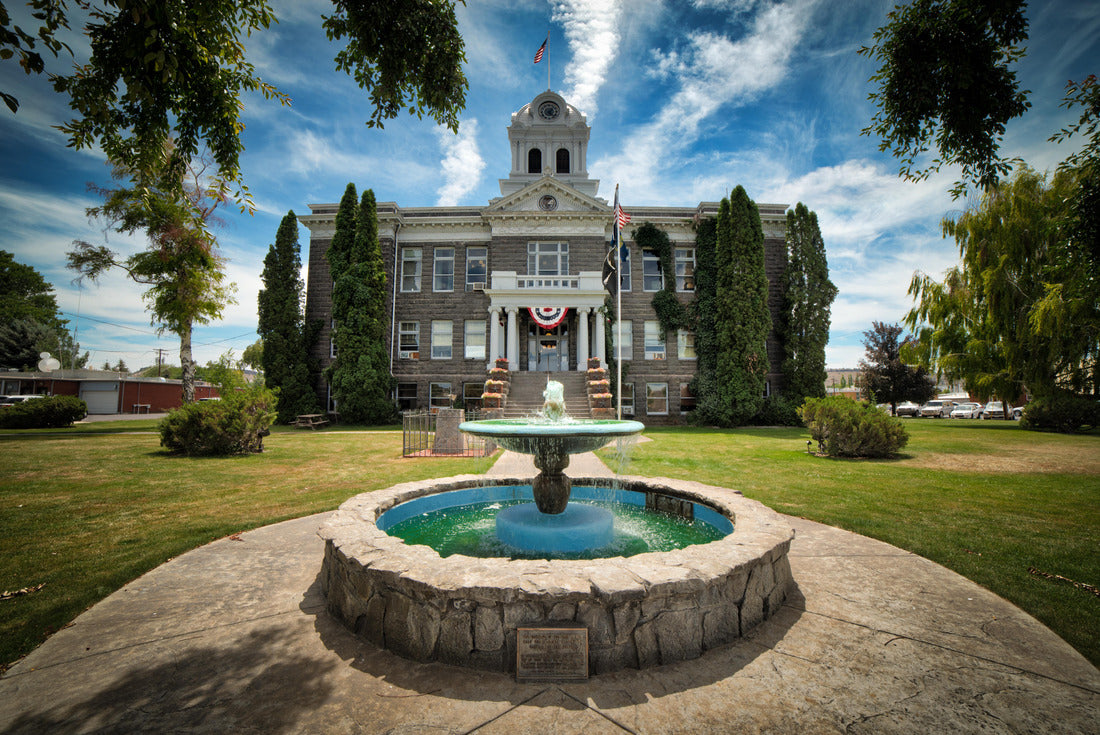 Prineville Crook County Oregon Courthouse 2000pc Puzzle