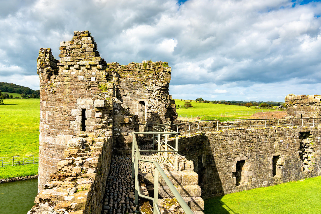 Beaumaris Castle in Wales, United Kingdom 2000pc Puzzle
