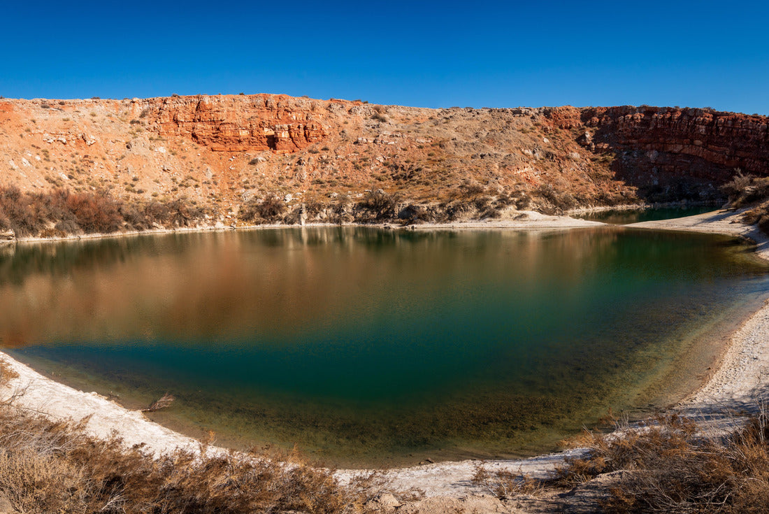 Noah Jigsaw Puzzle Bottomless Lakes State Park in New Mexico 2000 pieces