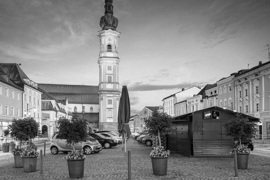 Deggendorf, Germany 2000pc PuzzleBlack and White