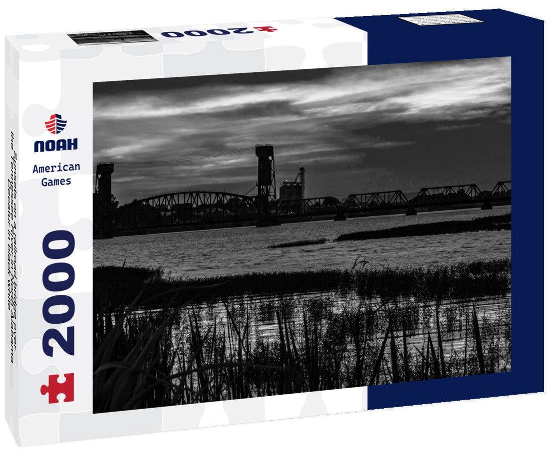 Sunsets on a railroad bridge over the Tennessee River in North Alabama, Decatur 2000pc PuzzleBlack and White