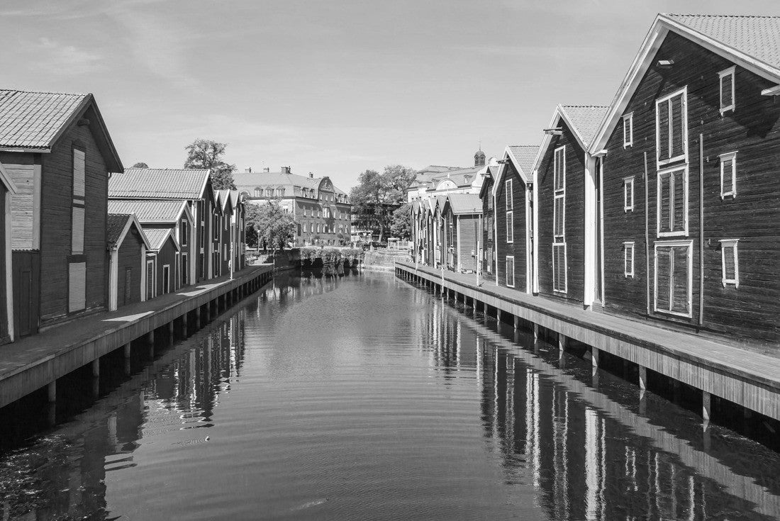 Old red wooden halls on the waterfront in the historic center of Hudiskvall, Sweden 2000pc PuzzleBlack and White