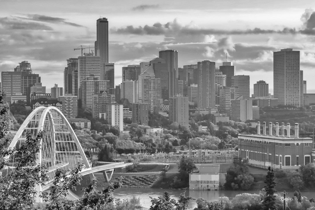 A vibrant view of the Edmonton skyline 2000pc PuzzleBlack and White