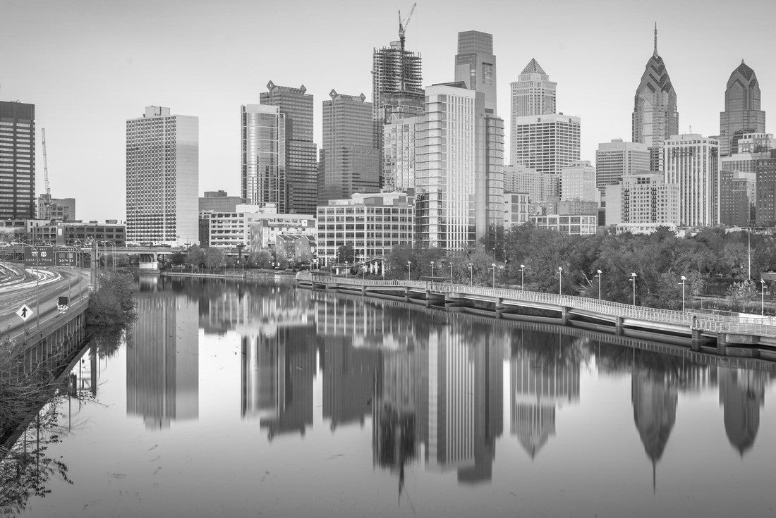 Philadelphia, Pennsylvania, USA downtown skyline at dusk on the Schuylkill River 2000pc PuzzleBlack and White