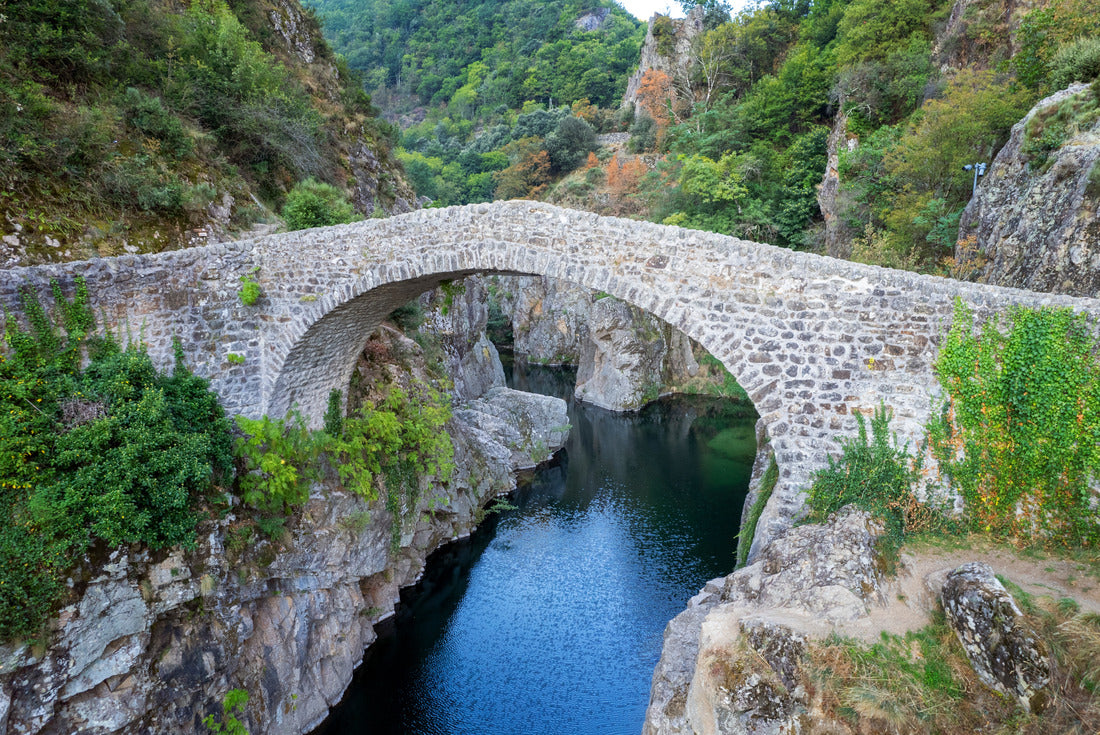 Devil's Bridge in Ardeche Gorges, France 2000pc Puzzle