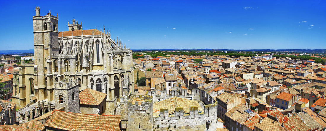Narbonne, France 2000pc Panoramic Puzzle