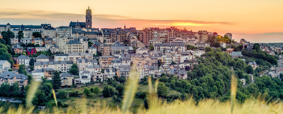 Rodez, France 2000pc Panoramic Puzzle