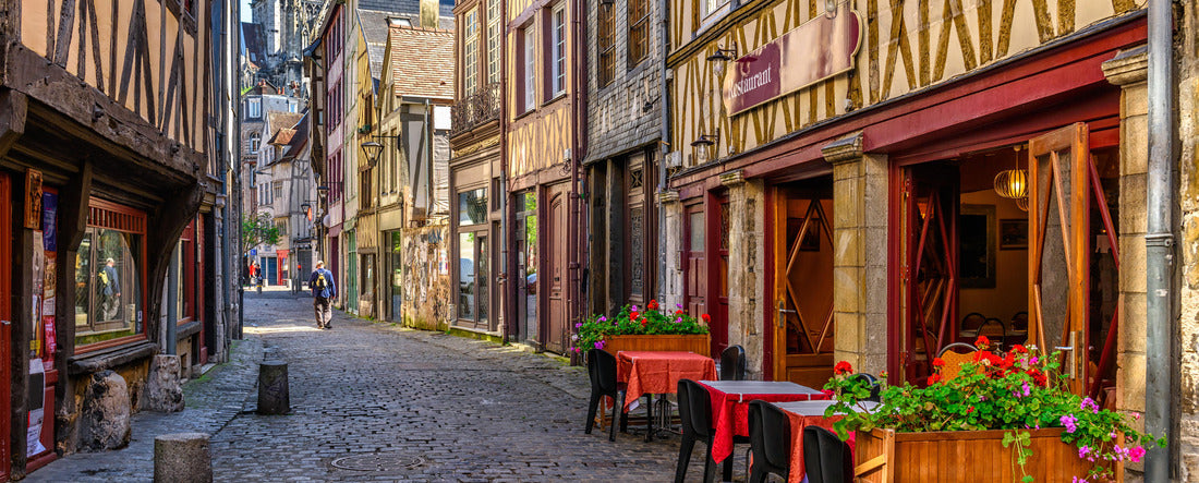 Rouen, Normandy, France 2000pc Panoramic Puzzle