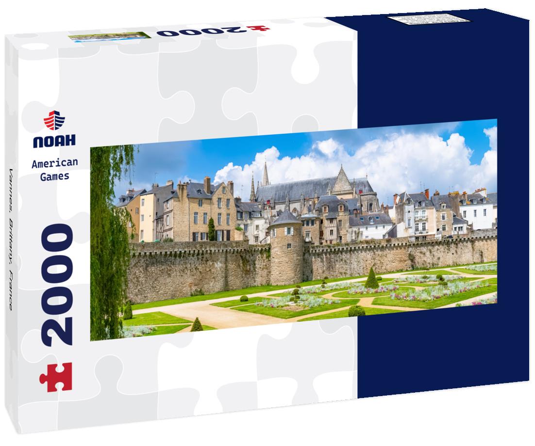 Vannes, Brittany, France 2000pc Panoramic Puzzle