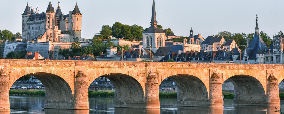 Saumur, France 2000pc Panoramic Puzzle