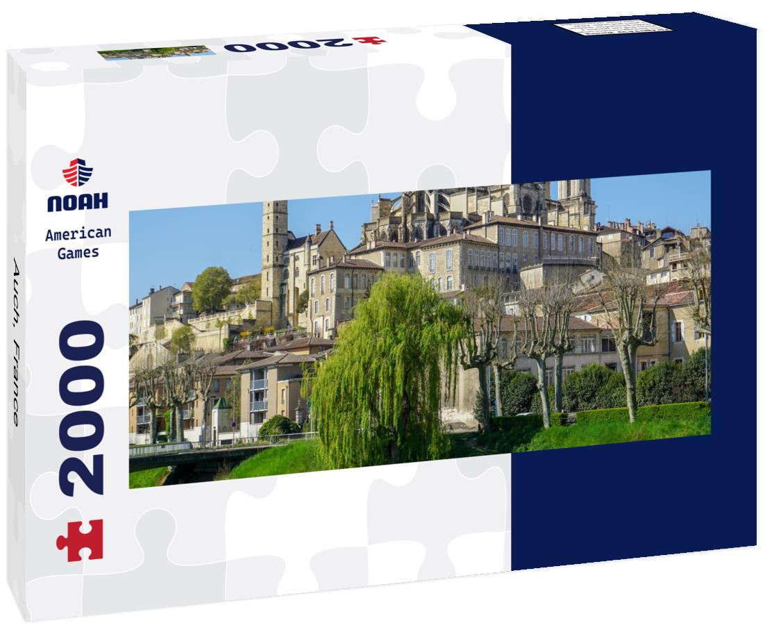 Auch, France 2000pc Panoramic Puzzle