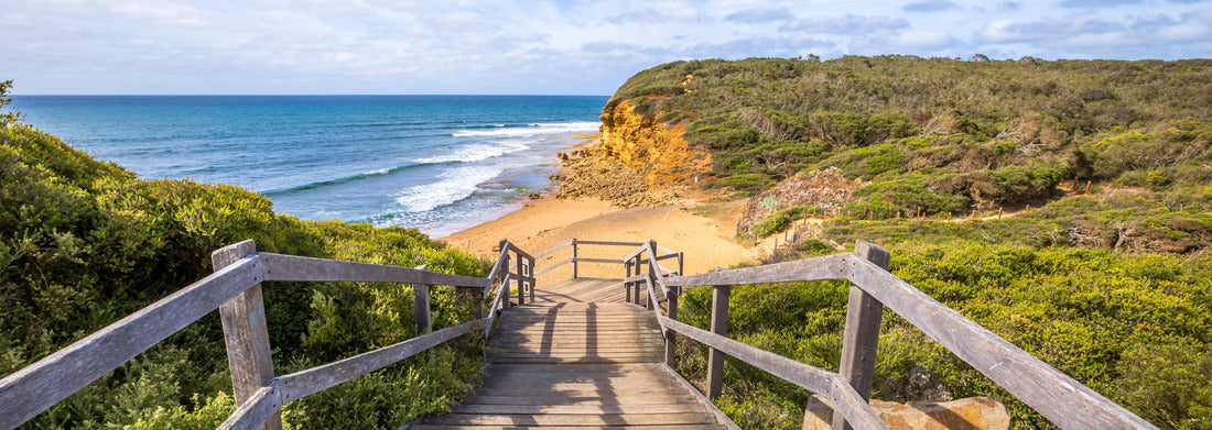 Noah Jigsaw Puzzle Walk on the legendary Bells Beach - the beach of the cult movie Point Break, near Torquay, the gateway to the Surf Coast of Victoria, Australia, panorama Panorama 1000 Pieces