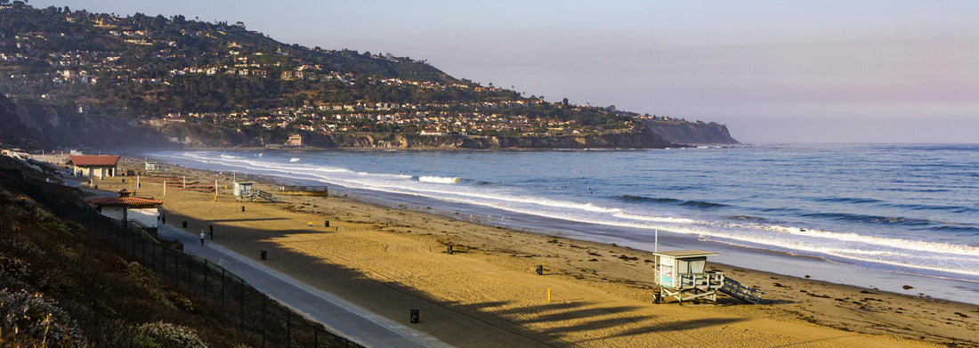 Noah Jigsaw Puzzle Beach in the beautiful morning light on the beach of Redondo, Peru, panorama Panorama 1000 Pieces