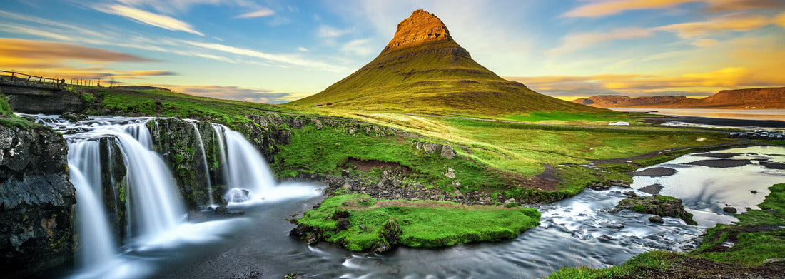 Noah Jigsaw Puzzle Sunset over Kirkjufellsfoss waterfall and Kirkjufell mountain in Iceland, panorama Panorama 1000 Pieces