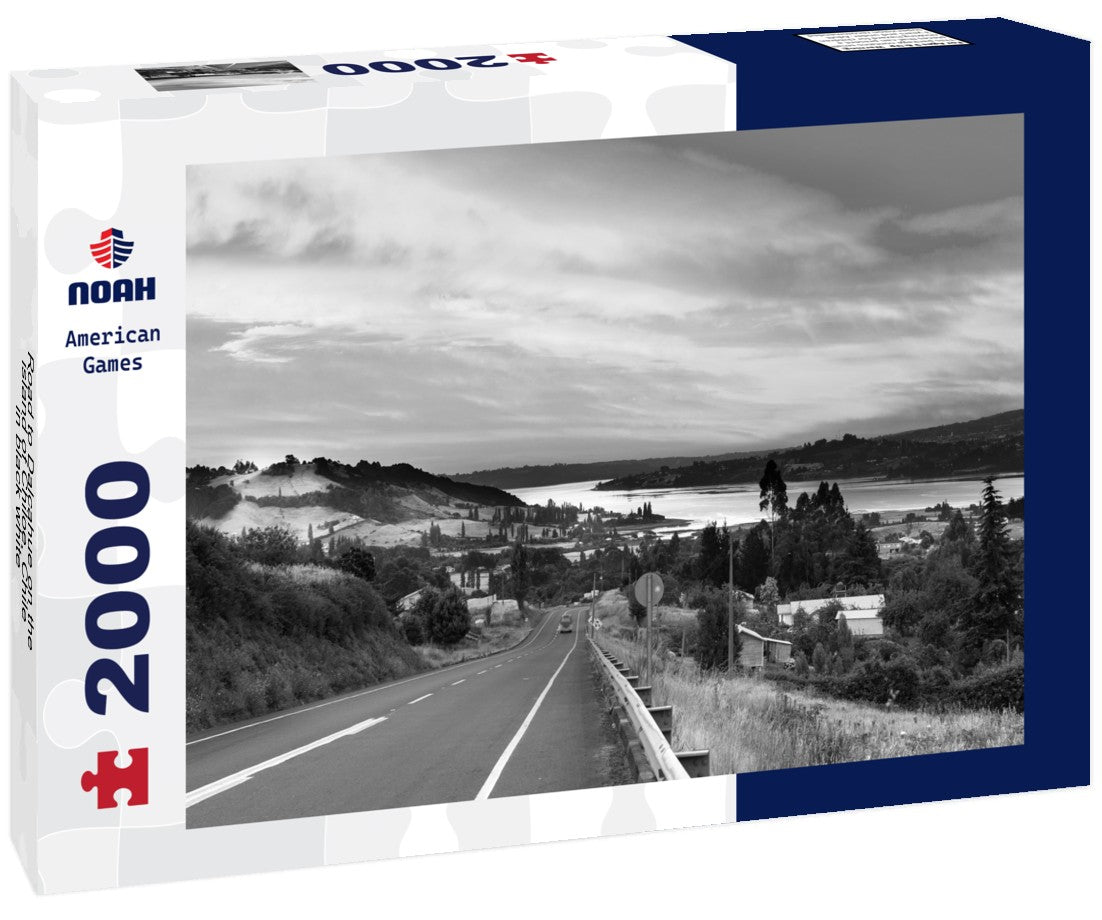 Road to Dalcahue on the island of Chiloe, Chile 2000pc PuzzleBlack and White