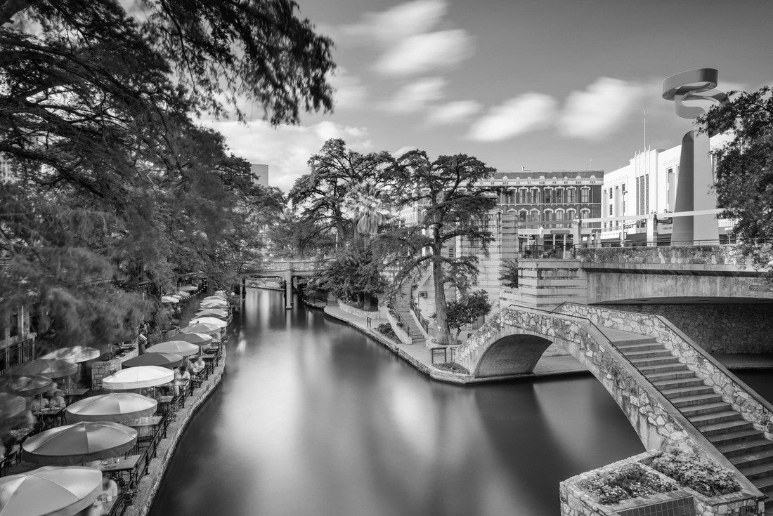 San Antonio, Texas, USA City am Riverwalk 2000pc PuzzleBlack and White