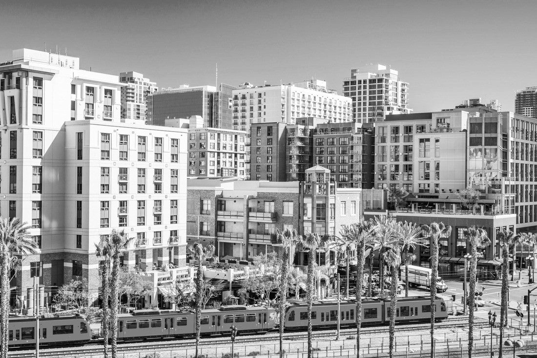 San Diego, California city in the Gaslamp Quarter 2000pc PuzzleBlack and White