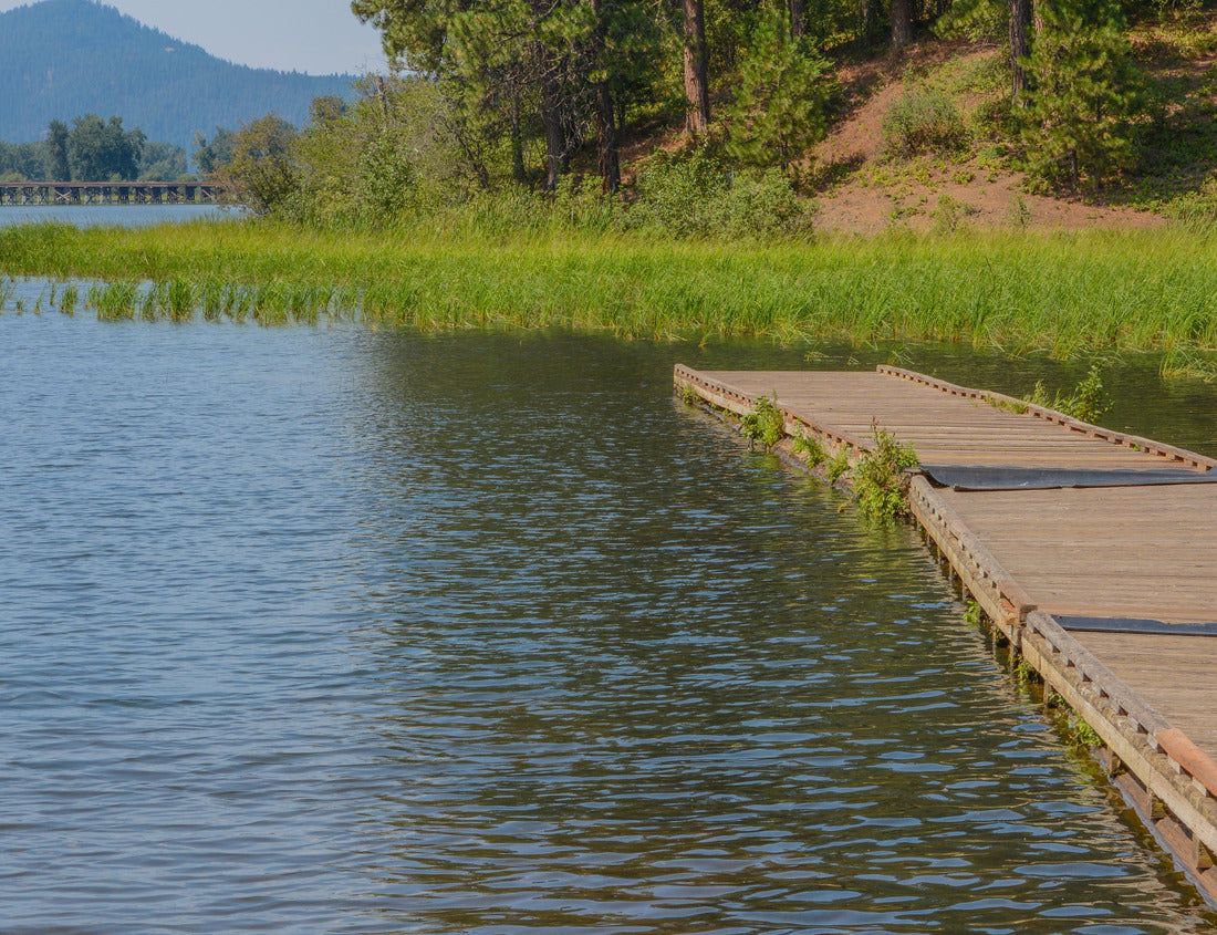 Noah Jigsaw Puzzle Beautiful Round Lake near Plummer in Heyburn State Park, Benewah County, Idaho 1000 Pieces