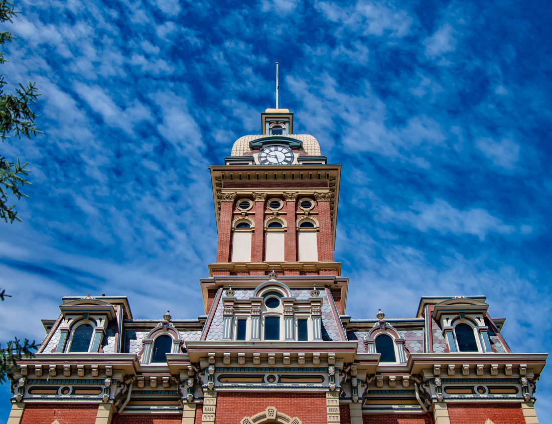 Noah Jigsaw Puzzle Adams County Courthouse in Decatur Indiana 1000 Pieces