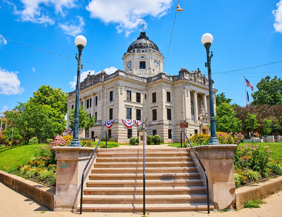 Noah Jigsaw Puzzle Cornerstones outside the Bloomington Indiana Courthouse 1000 Pieces