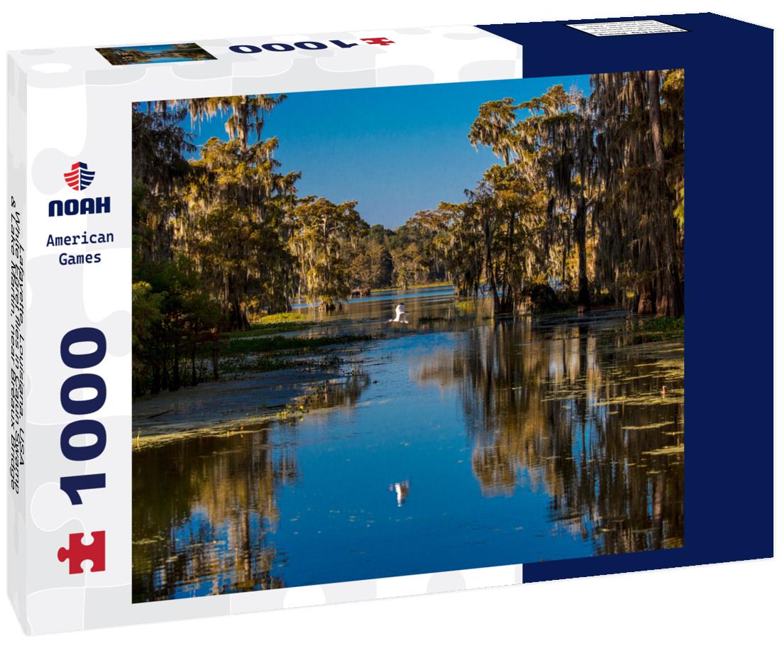 Noah Jigsaw Puzzle Lafayette, Louisiana, USA - White Egret flies in Cajun Swamp & Lake Martin, near Breaux Bridge and Lafayette Louisiana 1000 Pieces