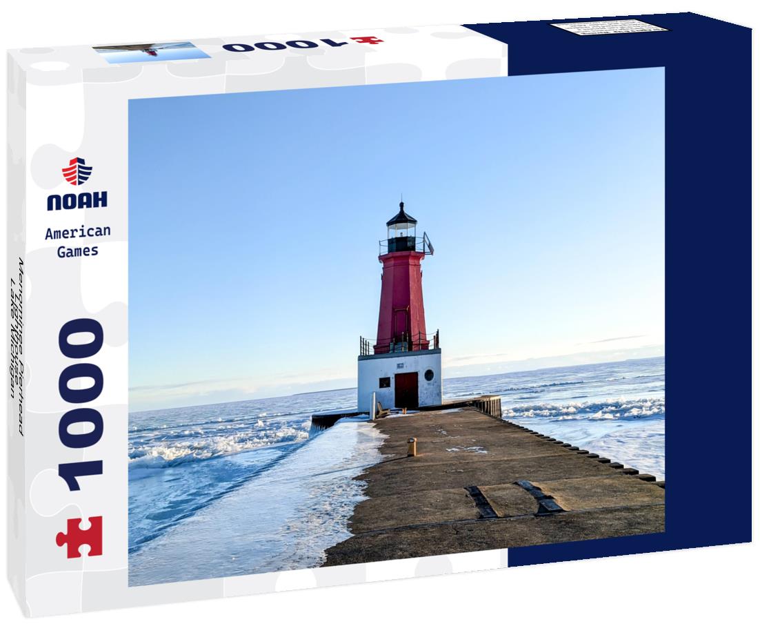 Noah Jigsaw Puzzle Menominee Pierhead Lighthouse - Lake Michigan 1000 Pieces