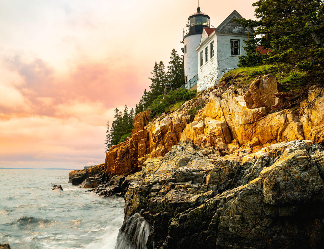 Noah Jigsaw Puzzle Sunset over the lighthouse on the cliff. Dramatic season with Bass Harbor Head Light Station in Tremont, Acadia National Park, Maine 1000 Pieces