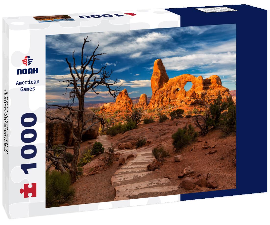 Noah Jigsaw Puzzle View of Turret Arch in Arches National Park, Utah, USA at sunrise 1000 Pieces