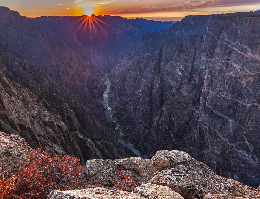 Noah Jigsaw Puzzle Black Canyon of the Gunnison National Park is an American national park in western Colorado, USA 1000 Pieces