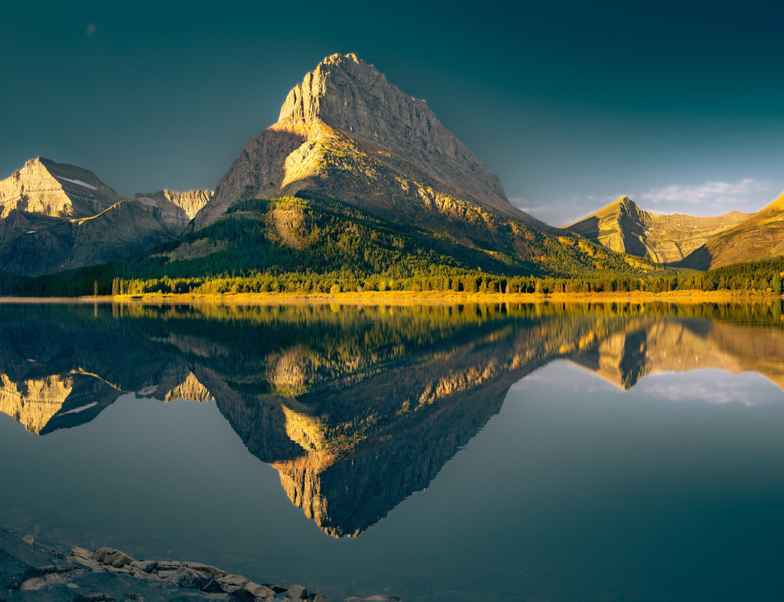 Noah Jigsaw Puzzle Glacier National Park is a 1,583-sq.-mi. wilderness area in Montana's Rocky Mountains, with glacier-carved peaks and valleys running to the Canadian border 1000 Pieces