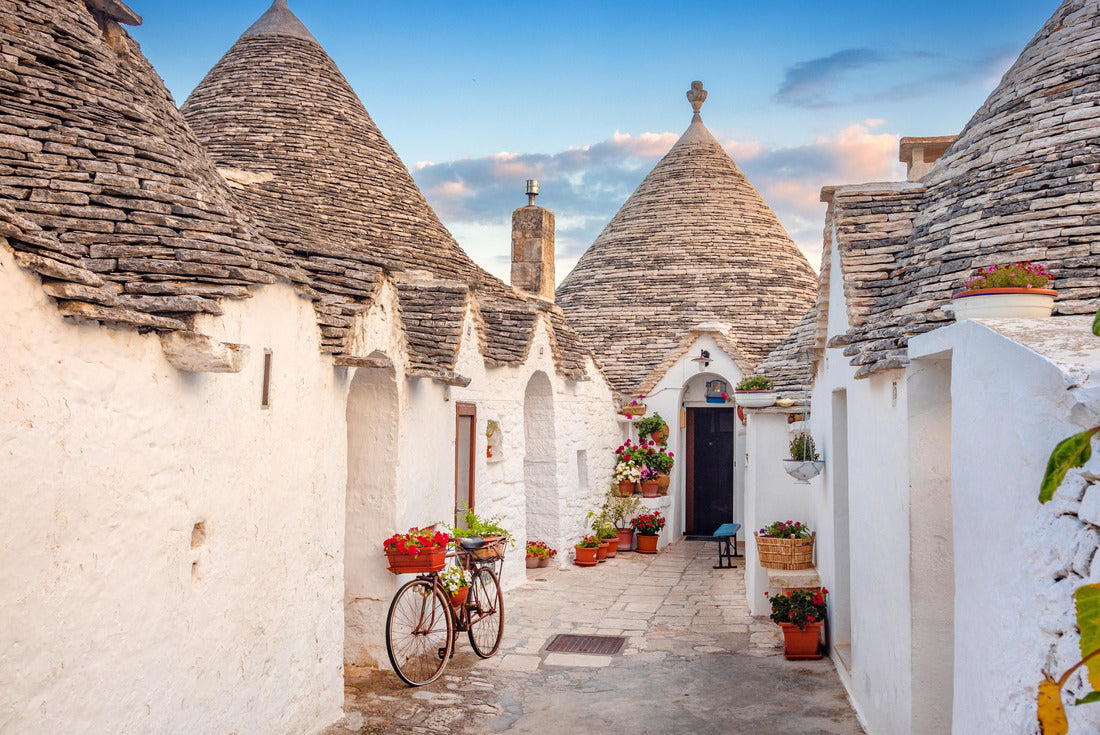 Trulli in Alberobello, Apulia, Italy 2000pc Puzzle