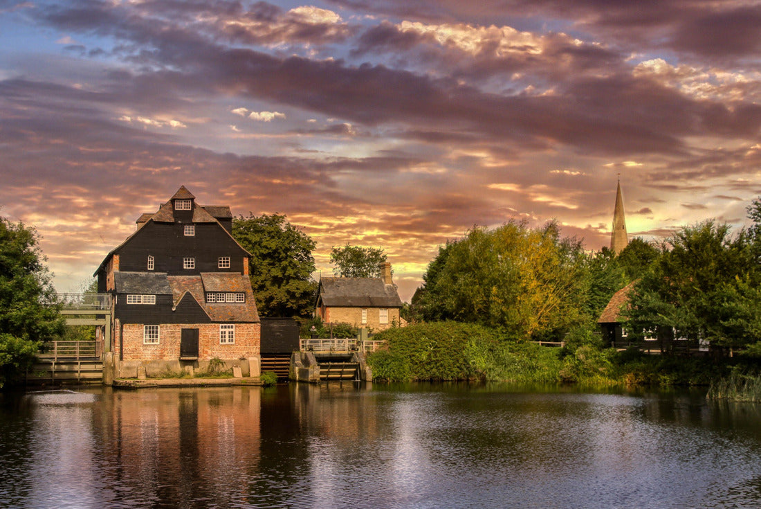 Sunset over Houghton Mill at river Avon in Gloucester-Glance 2000pc Puzzle