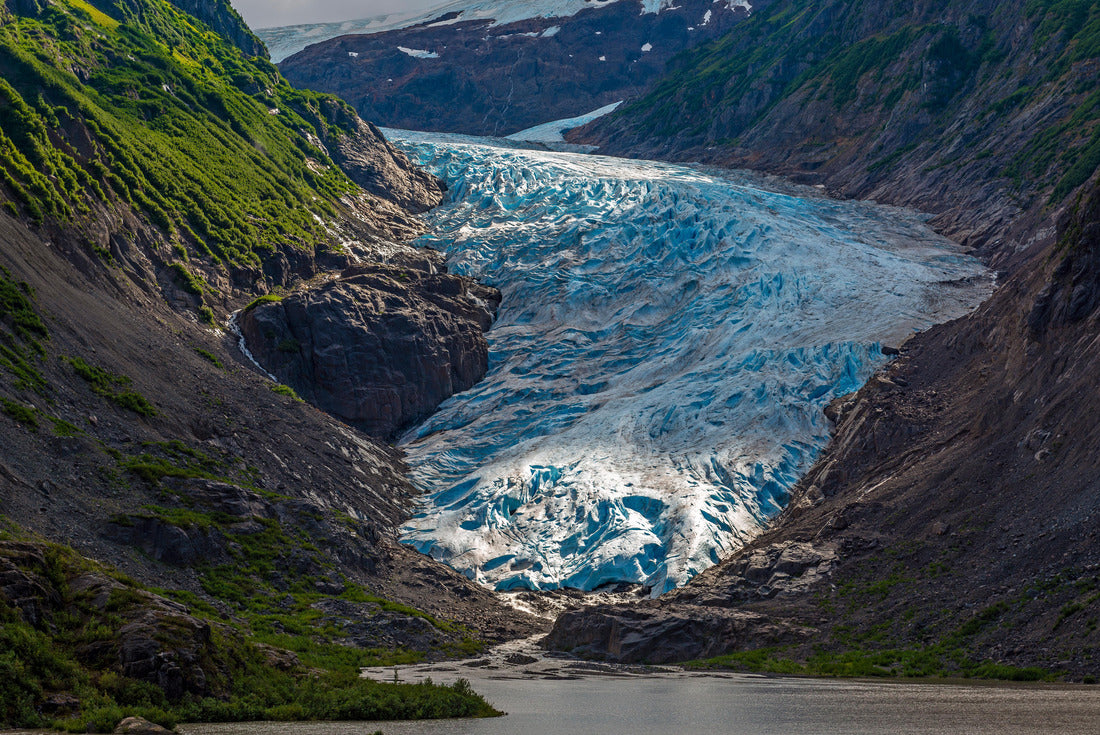 Noah Jigsaw Puzzle Bear Glacier and Strohne Lake in the United states of America at sunrise, between Hyder in Alaska and Stewart in British Columbia, Canada, Kenai fjords national park 2000 pieces