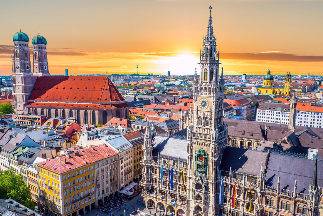 Munich in sunset Bavaria, Germany 2000pc Puzzle