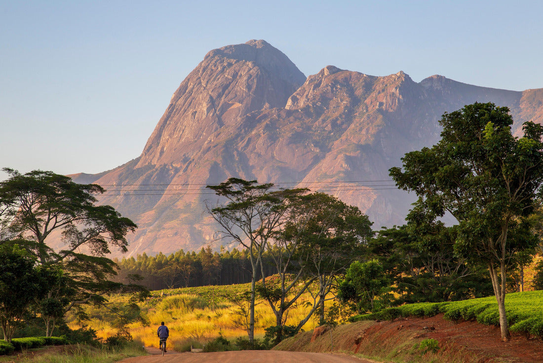 Mulanje Massif (mountain) in Malawi 2000pc Puzzle