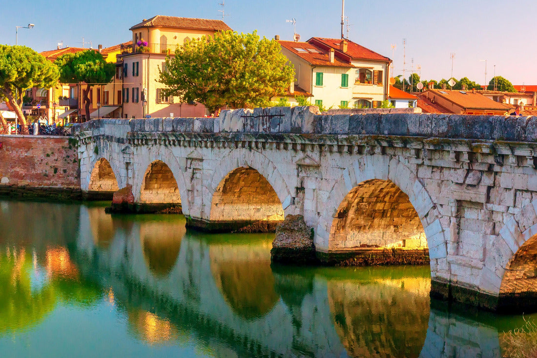 Rimini cityscape. Famous Bridge of Tiberius in Rimini, Italy. Ancient Italian landmark Ponte di Tiberio 2000pc Puzzle