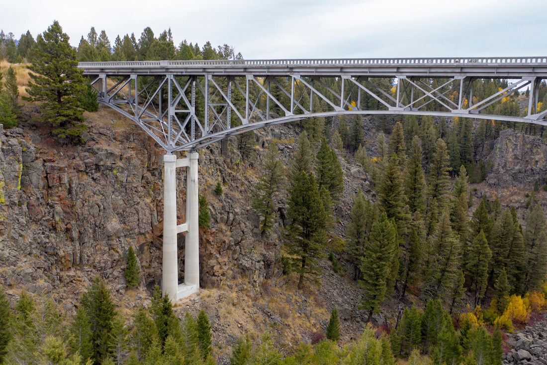 The 450 foot Pleasant Valley Creek Bridge, a cantilever truss bridge built in 1934, spans a ravine along the path of Old US 91 2000pc Puzzle