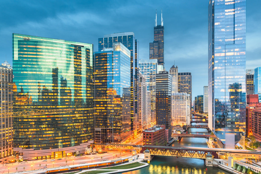 Noah Jigsaw Puzzle Chicago, Illinois USA skyline over river at dusk 2000 pieces