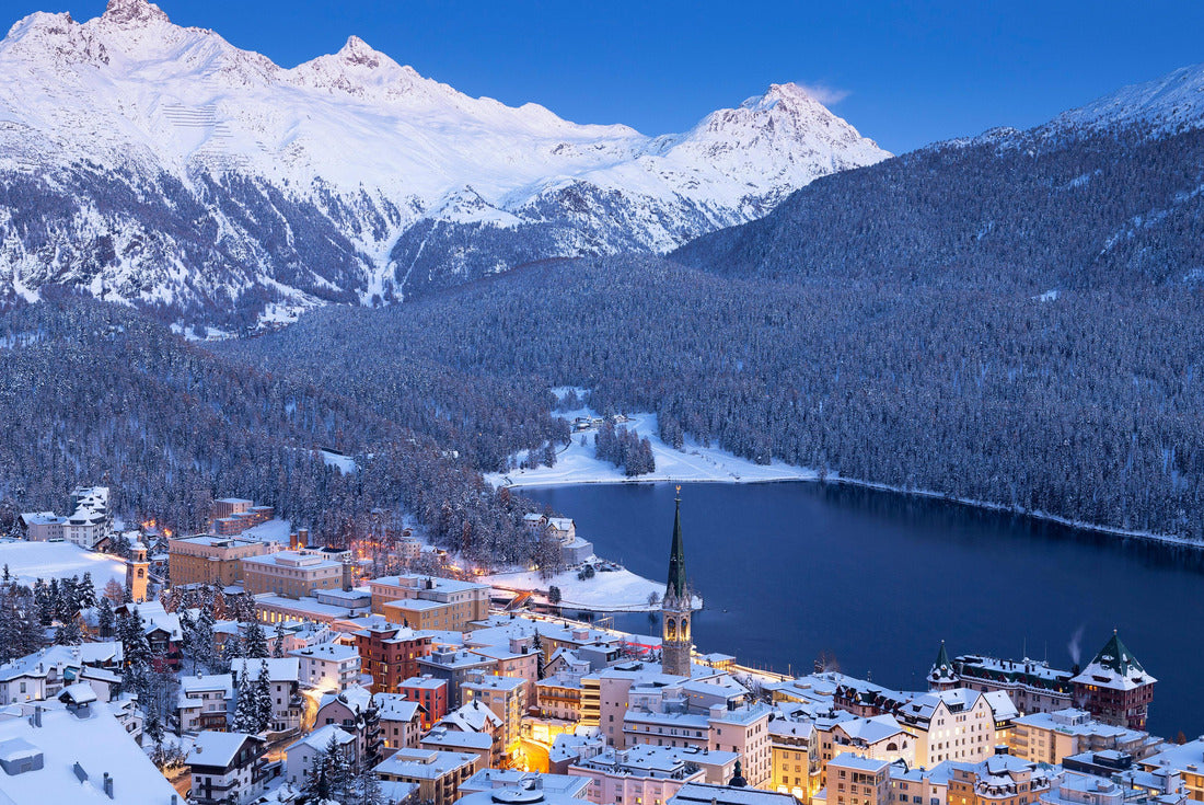 St. Moritz, a town in the Engadine valley in Switzerland 2000pc Puzzle